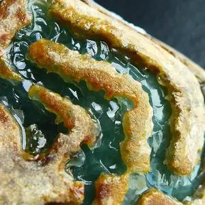 a精品晴水色料缅甸正品天然老坑a货翡翠原石玉石毛料 329.10g