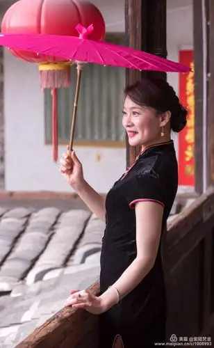 旗袍佳人与泰安楼的时空对话 - 美篇