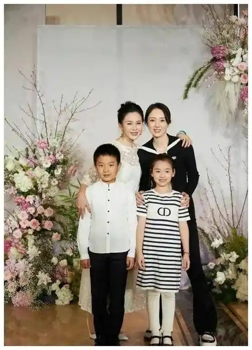 马天宇家庭照曝光女儿身高惊人网友惊叹家族优质基因