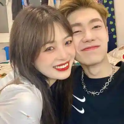 2021最火真人情人cp头像 ,情侣头像图片-回车桌面