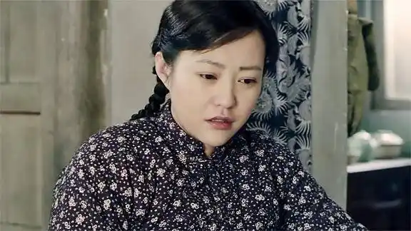 情满四合院秦淮茹太惨了人都病倒了恶婆婆不给治病只给白眼