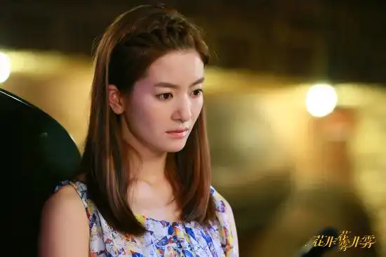 李晟演花非花雾非雾入戏深看哭琼瑶