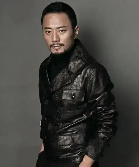 张涵予 中国内地男演员,国家一级演员 张涵予,1963年12 - 抖音