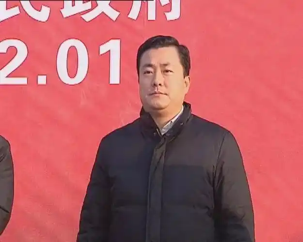 巢湖市领导张生,周恩平,许汉生,李华,朱心刚,张年明,马恩俊等出席仪式