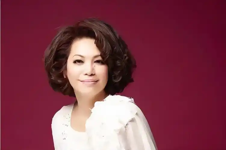 华语乐坛殿堂级女歌手有哪些(中国十大殿堂级女歌手)_壹元网