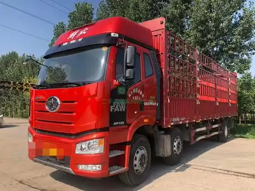 9.6米前四后四高栏280马力解放j6货车,车况精品