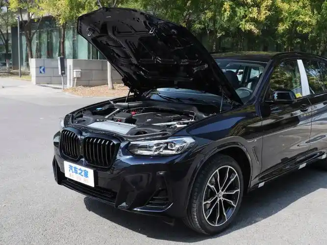 华晨宝马 宝马x3 2022款 改款二 xdrive30i 领先型 m曜夜套装