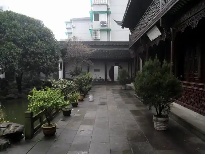 龚自珍(1792～1841)