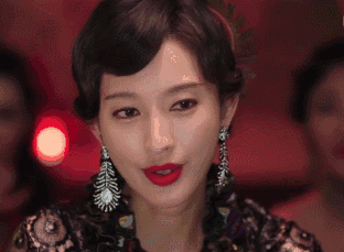 张俪原来是护肤达人怪不得人称小阿俏