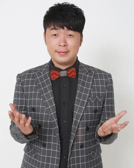 杜海涛代言费多钱杜海涛2年代言多钱杜海涛经纪人15810696499