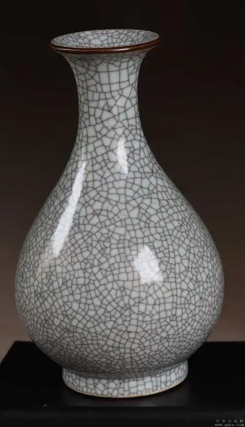 首页 店铺交易 陶器瓷器 藏品尺寸/规格:高32.5口径10.5厘米