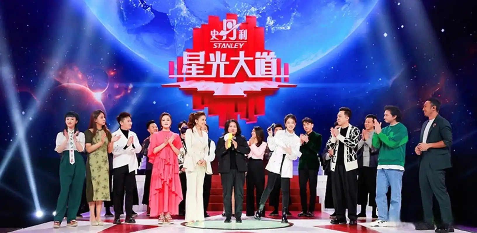 焦欣雨斩获cctv《星光大道》周冠军,用歌声为家乡宝鸡增光添彩  4月8