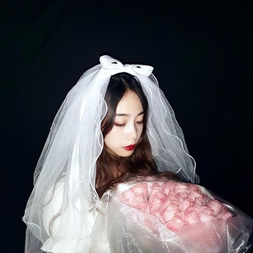 新款网红抖音同款拍照头纱短款多层蓬头纱新娘结婚头饰纪念日领证