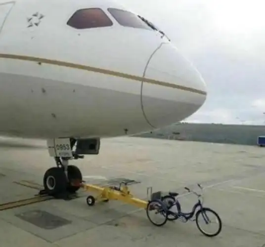 关于维修飞机的搞笑段子