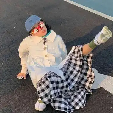 搞怪的女生头像沙雕憨憨可爱高清图片