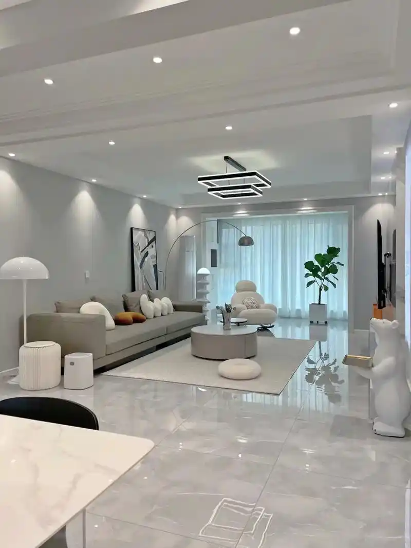 生活就要精致 #现代简约轻奢装修效果图 客厅刷浅灰色乳胶漆 - 抖音