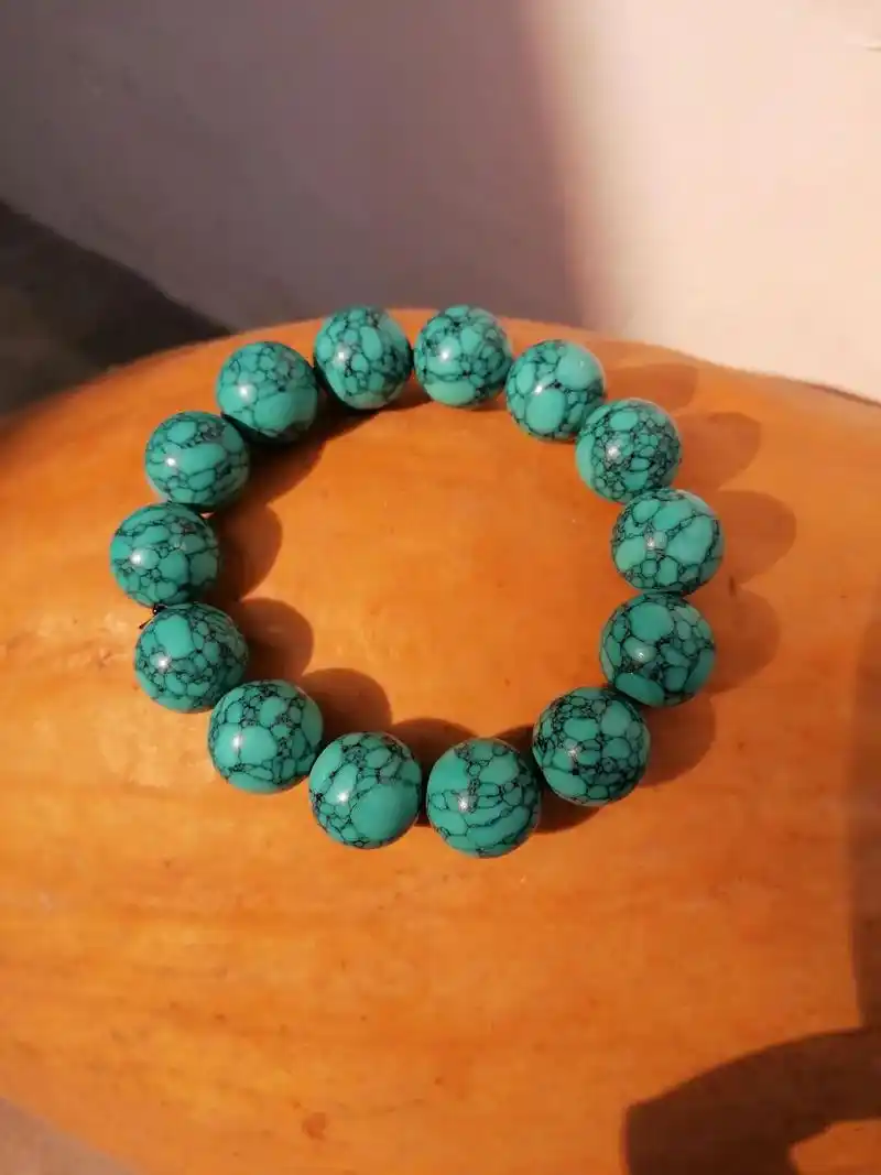 乌兰花,绿松石手串,实物比照片好看,手机拍不出来效果,喜欢您 - 抖音