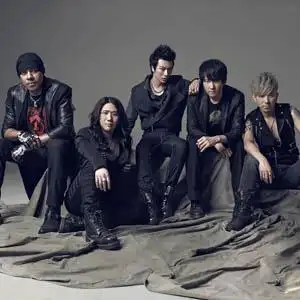 戴爱玲ailing tai ft. 信乐团shin - 千年之恋