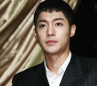 图金贤重前女友崔恩瑞曾流产多次金贤重亲子鉴定结果为父子