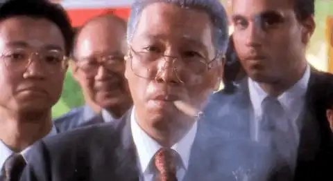 吴孟达只会演废柴中年大叔一个眼神诠释反派的阴狠