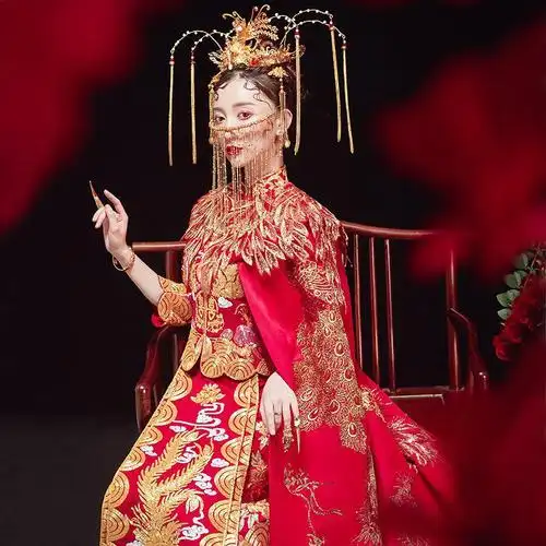 抖音同款长拖尾秀禾服新娘中式婚纱大披风凤冠霞帔结婚古装嫁衣夏