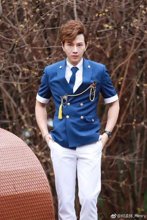 张柏芝绯闻男友发文自称超级奶爸张柏芝绯闻男友何孟怀照片个人资料