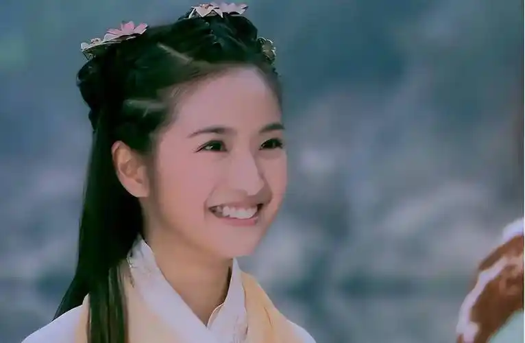 原创同样是饰演黄蓉把翁美玲周迅和林依晨放在一起差距就出来了