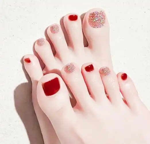 2021新款夏日元气酒红七彩爆闪显白脚部美甲,图片,脚指甲美甲-lomo