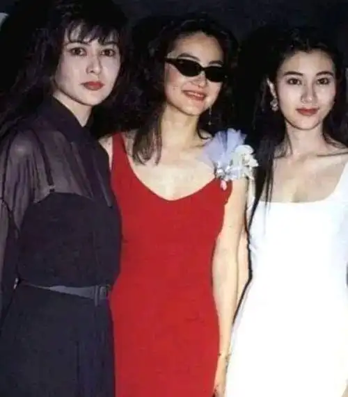 刘銮雄惹恼黑帮请友人出面帮忙对方却说让关之琳带着200万来