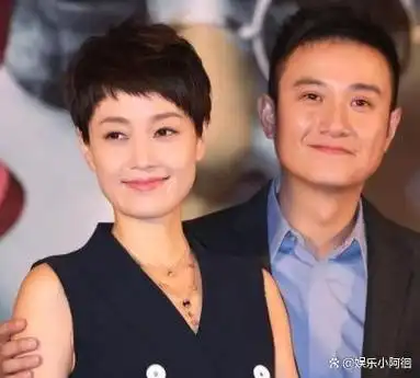 然而,就在他的心爱妻子为他生育子女时,他竟然与其他女人纠缠不清.