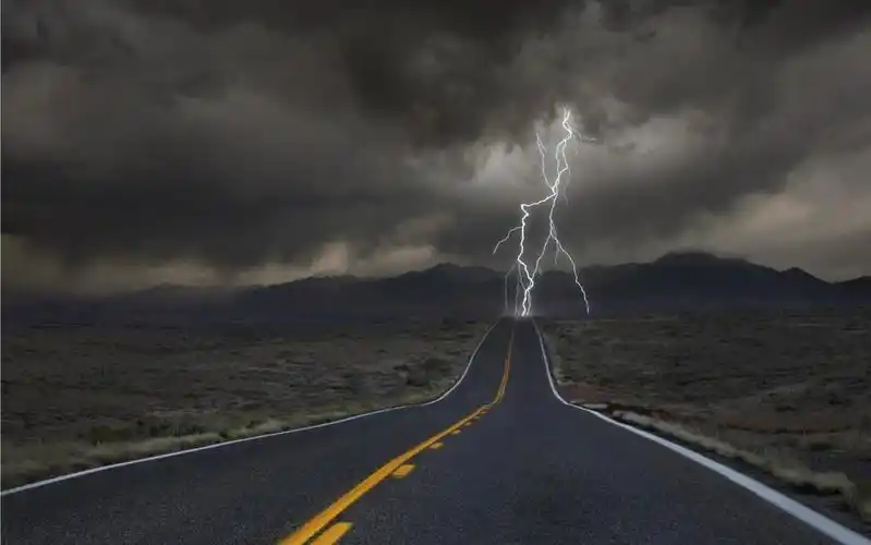 视频素材丨20个乌云闪电雷云风暴云特效合成4k素材