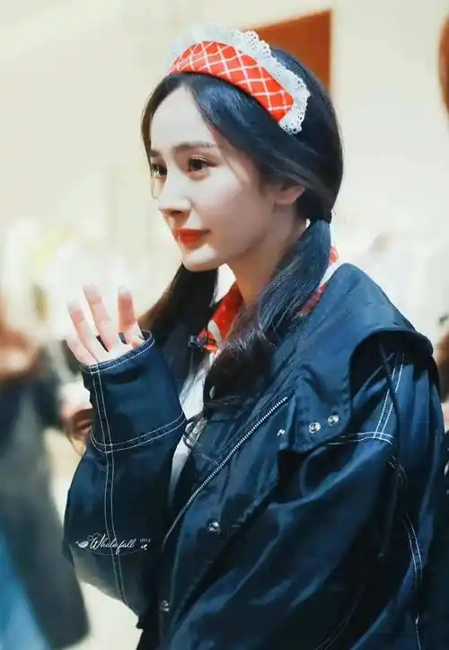 刘亦菲,杨幂迪丽热巴,杨洋,肖战蔡徐坤?_张艺兴_眼睛_感觉