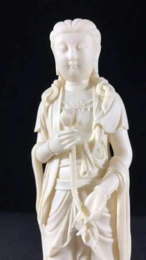 三十三观音之"多罗尊观音"/玉黄瓷/林建胜