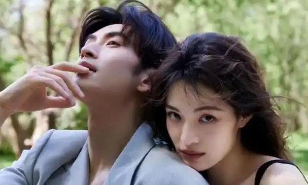 钟楚曦的男友们个个8块腹肌又苏又帅简直不要太欲