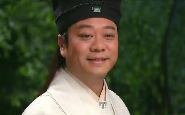 他是香港电台的收视福将,在鬼门关走了一遭后却被无线残忍抛弃!