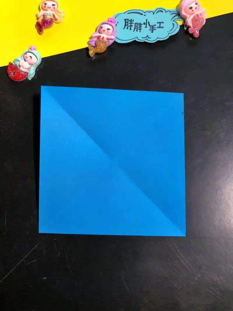 图文伙伴计划 1,正方形彩纸对角 - 抖音