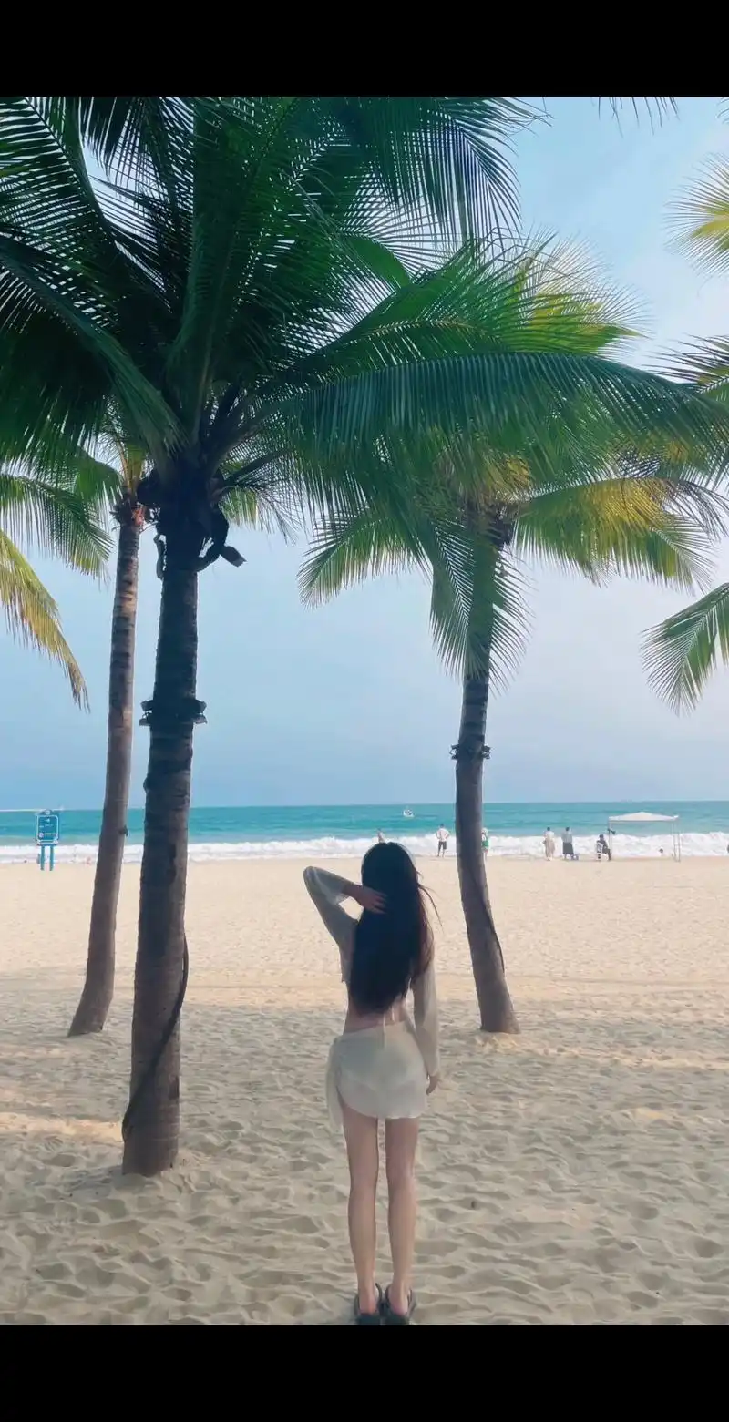 美女想要这套链接[呲牙][泣不成声] 4周前·广西 0 分享 回复 ijolly