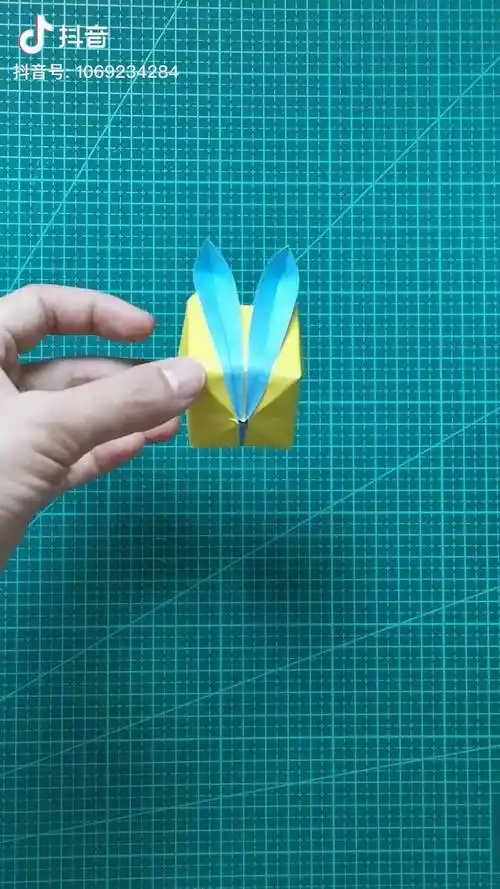 吹气小兔子折纸