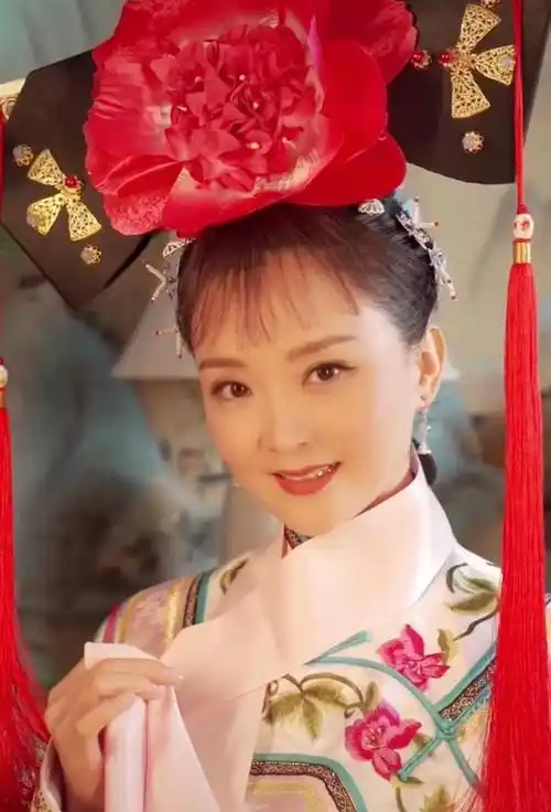 王艳上演回忆杀,重扮晴儿一如从前,主演境遇各不同_女孩_视频_儿子