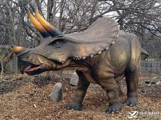 仿真电动三角龙