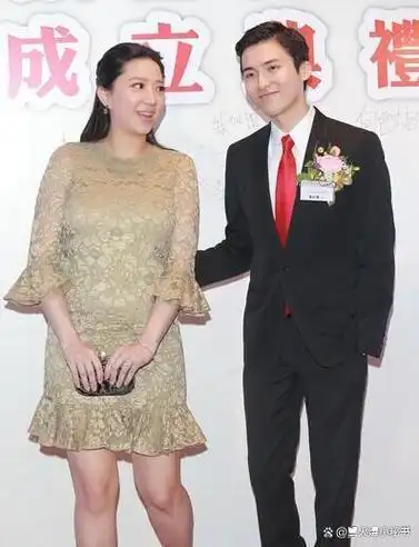 徐子淇和汪圆圆是香港两位嫁入豪门的小模特.