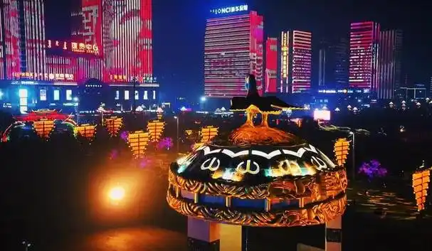 东胜的年味,藏在_____里