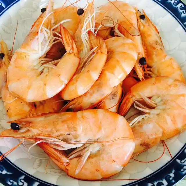 白灼大青虾的做法_白灼大青虾怎么做_小洞天的菜谱_美食天下