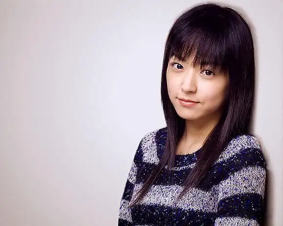 被网友调侃"演戏只有五个表情"太可爱日版杉菜(井上真央)长得清纯可爱