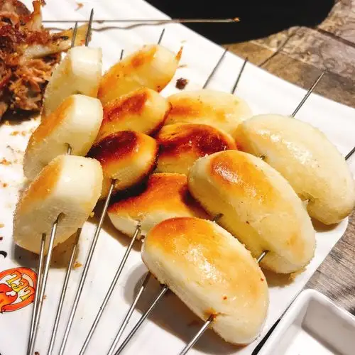 好运爆棚的三月/霸王餐1/烤馒头/甜甜的