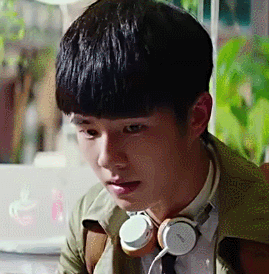 唐人街探案2gif刘昊然gif秦风gif帅气gif