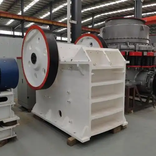 粉碎花岗岩颚式破碎机 新疆玄武岩碎石机 时产200吨矿山石头破石机