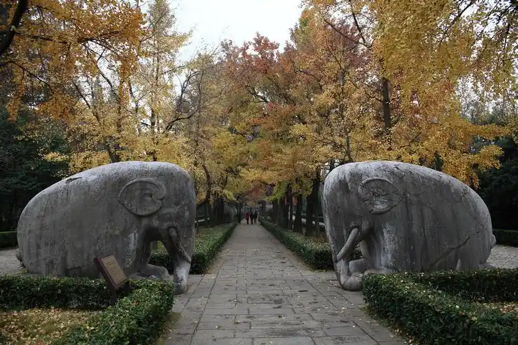 明孝陵石像神道