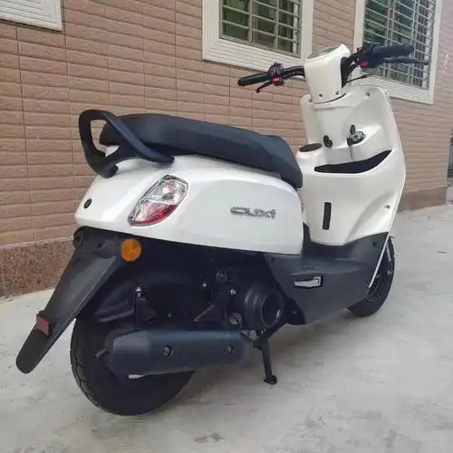 雅马哈酷奇摩托车车况靓靓有需要的私我微djr8666666