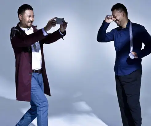 图姜文姜武是什么关系全家聚餐漂亮姜一郎惹人疼